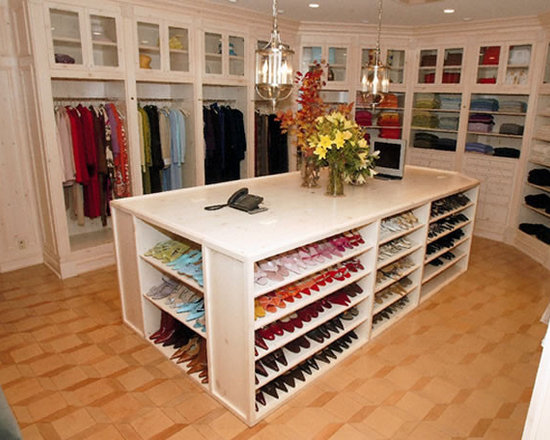 Organized Ladies Closet